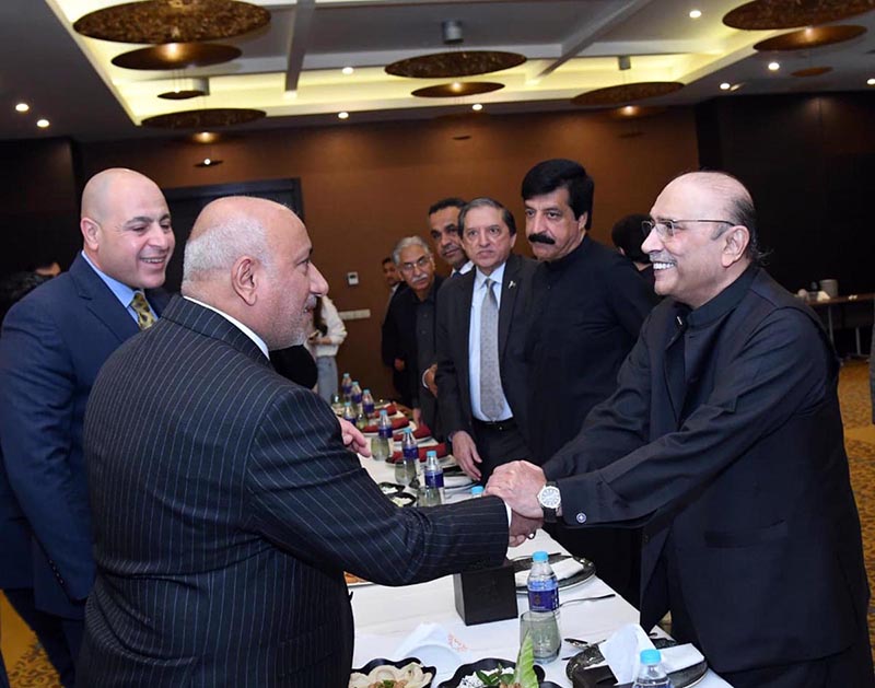 Governor of Karbala, Dr Nsayif Jassim Al‑Khatabi, hosted a lunch in honour of President Asif Ali Zardari today.