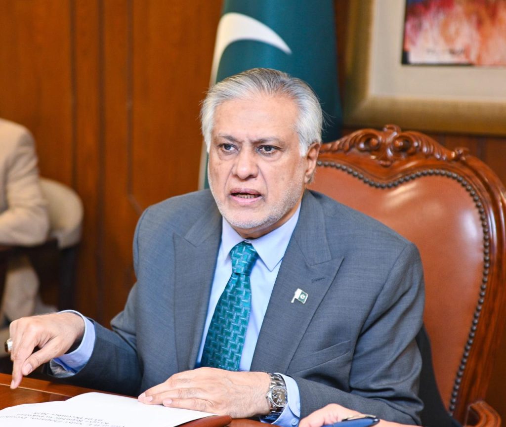 DPM Dar reviews progress on Pakistan-Indonesia cooperation in health sector