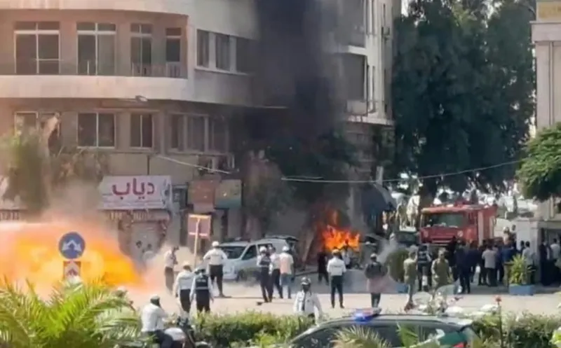 Bombings Injure 18 in Damascus During Macron's Syria Visit
