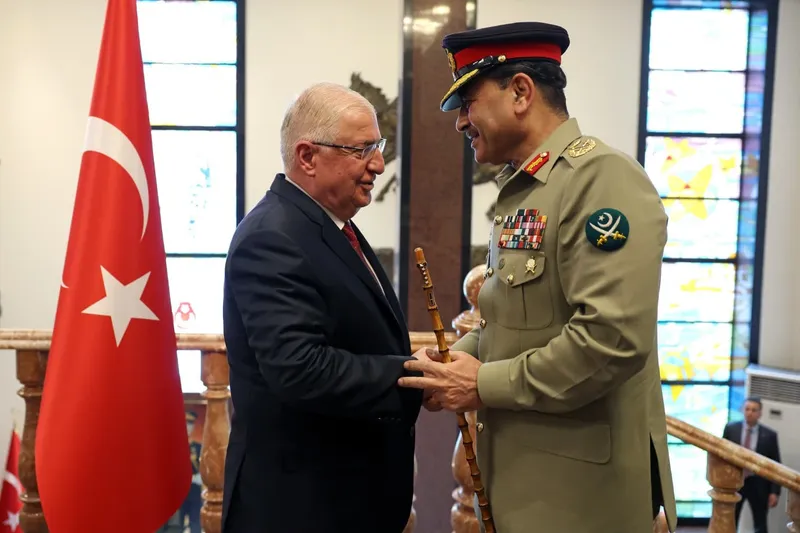 Field Marshal Asim Munir Visits Turkiye to Strengthen Defence Ties (Image 1)