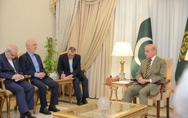 Prime Minister Shehbaz Sharif Reiterates Pakistan's Commitment to Regional Mediation