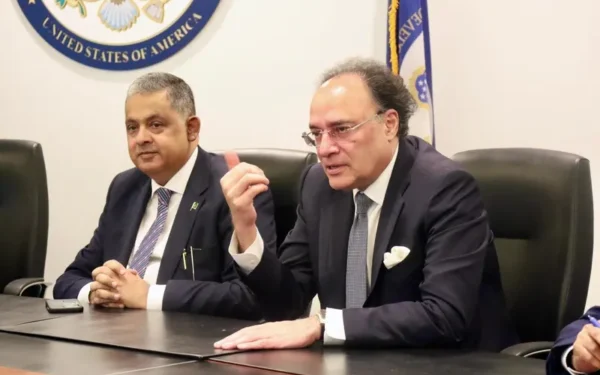 Finance Minister Aurangzeb Meets DFC Representatives to Advance Investment Projects (Image 1)