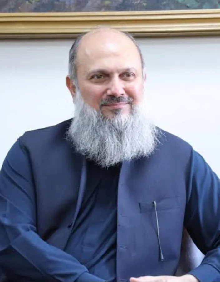 CAREC Secretariat Briefs Commerce Minister Jam Kamal Khan on Trade