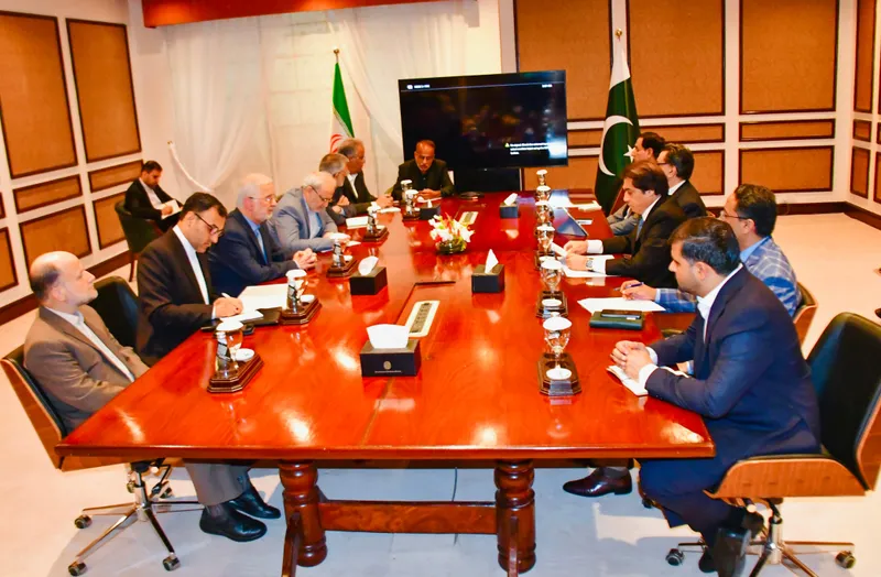 Pakistan and Iran Strengthen Strategic Railway Ties and Regional Connectivity (Image 2)