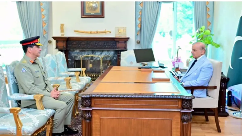 Prime Minister Appoints General Aamer Raza to Lead Strategic Command (Image 1)