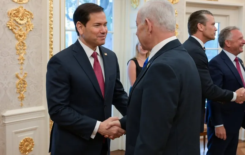 Donald Trump And Benjamin Netanyahu Hold High-Level White House Talks (Image 1)