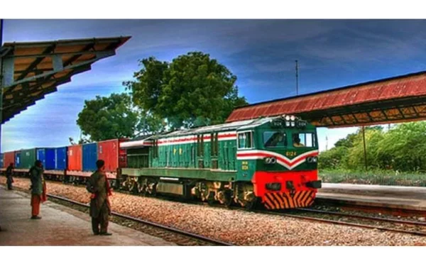Pakistan, Türkiye Agree to Expand Railway Partnership, Revive ITI Freight