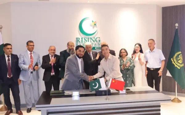 Pakistan and China Sign Major Sports Footwear Investment Agreement