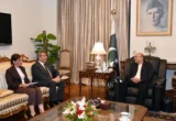 Azerbaijan Ambassador Khazar Farhadov Pays Farewell Call on President Zardari (Image 1)