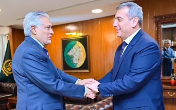 Deputy Prime Minister Ishaq Dar Bids Farewell to Azerbaijani Ambassador