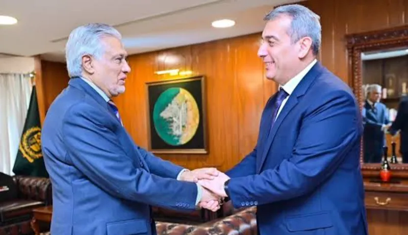 Deputy Prime Minister Ishaq Dar Bids Farewell to Azerbaijani Ambassador