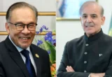 PM Shehbaz and Malaysian Counterpart Discuss Strengthening Bilateral Trade Ties