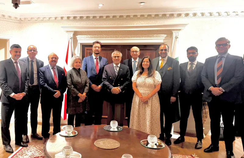 Deputy Prime Minister Ishaq Dar Strengthens Ties With British Parliamentarians