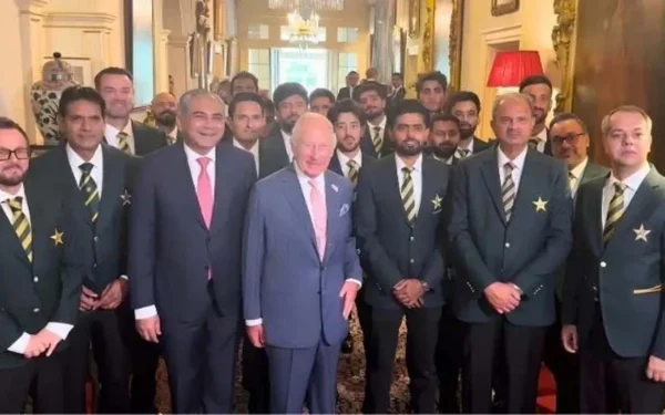 King Charles meets Pakistan cricket team, lauds country’s peace efforts