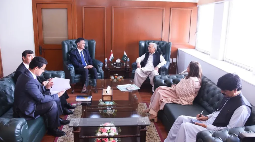 Pakistan, Tajikistan Agree to Enhance Trade and Agricultural Cooperation
