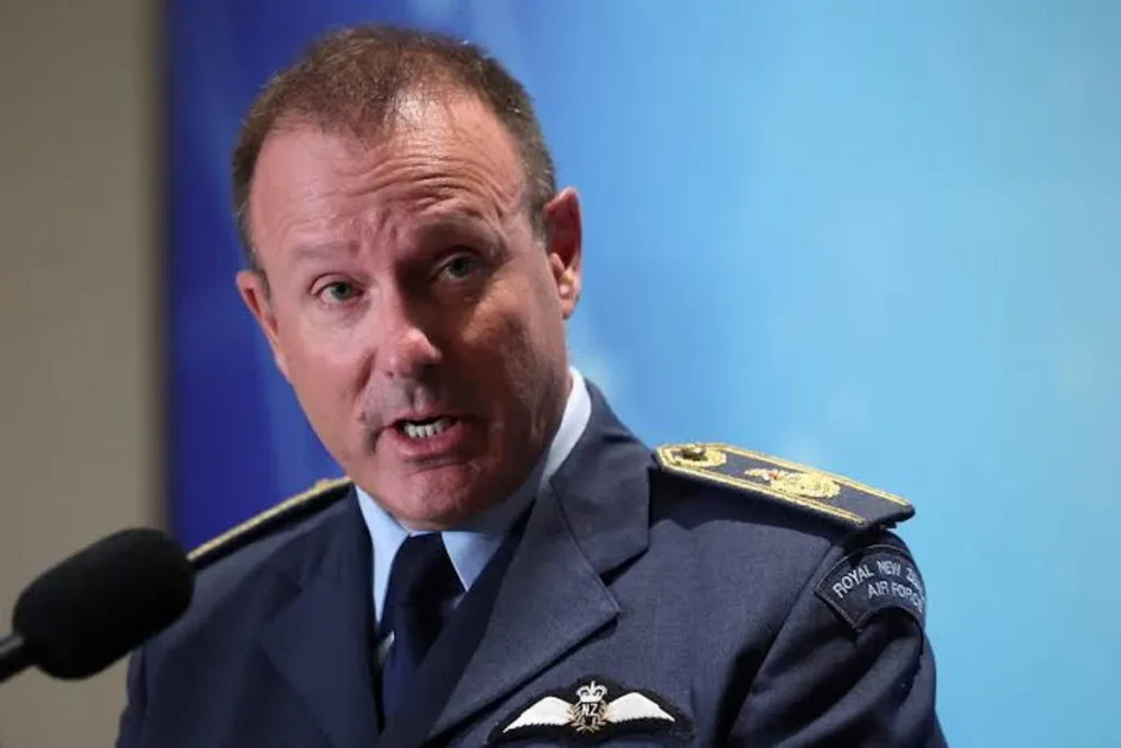 New Zealand Defence Force Chief Tony Davies Resigns Over Failure to Disclose Inappropriate Relationship