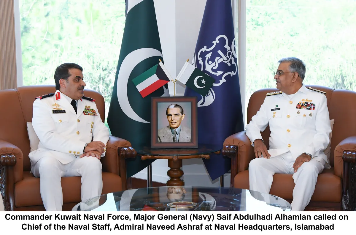 Commander Kuwait Naval Force and Chief of the Naval Staff during their official meeting in Islamabad. (Image 2)