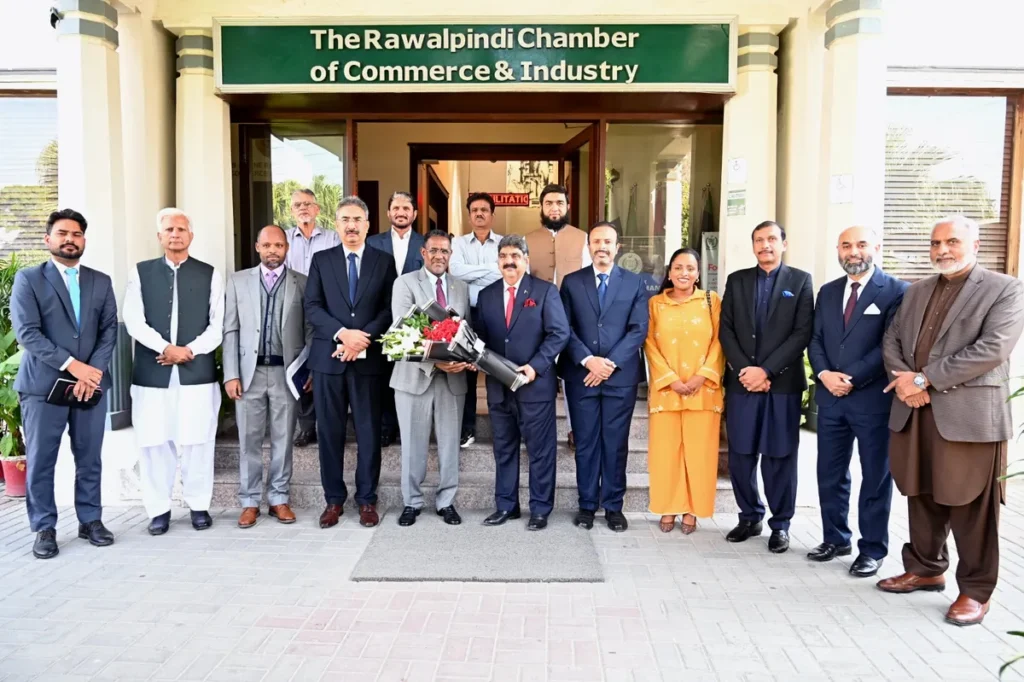 Ethiopian Ambassador Dr. Oumer Hussien Oba discusses economic cooperation during his Ethiopian Ambassador visit to the Rawalpindi Chamber.